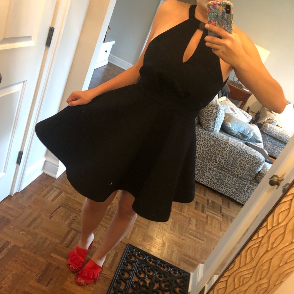 She and sky 🌌 dress 👗 all black